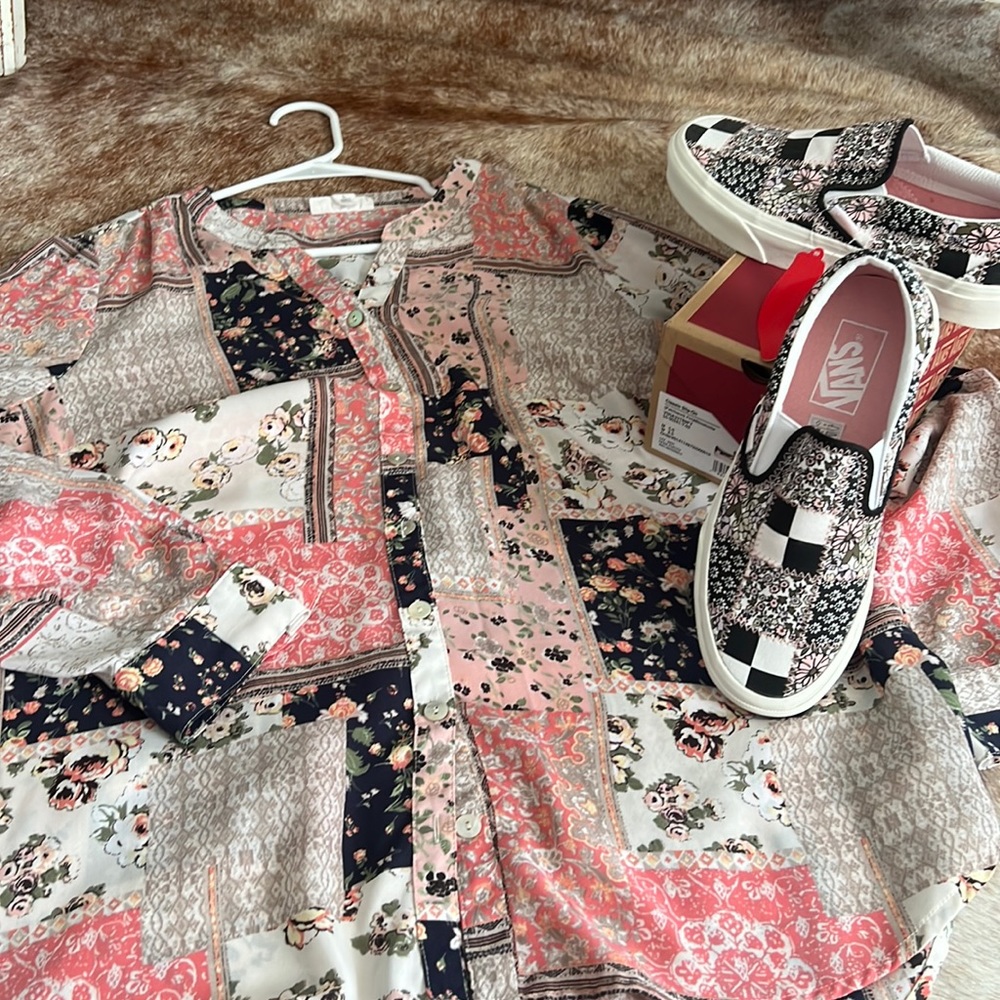 Combo shirt and shoes